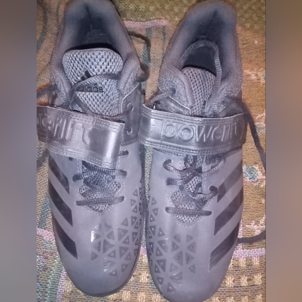 Men's shoes